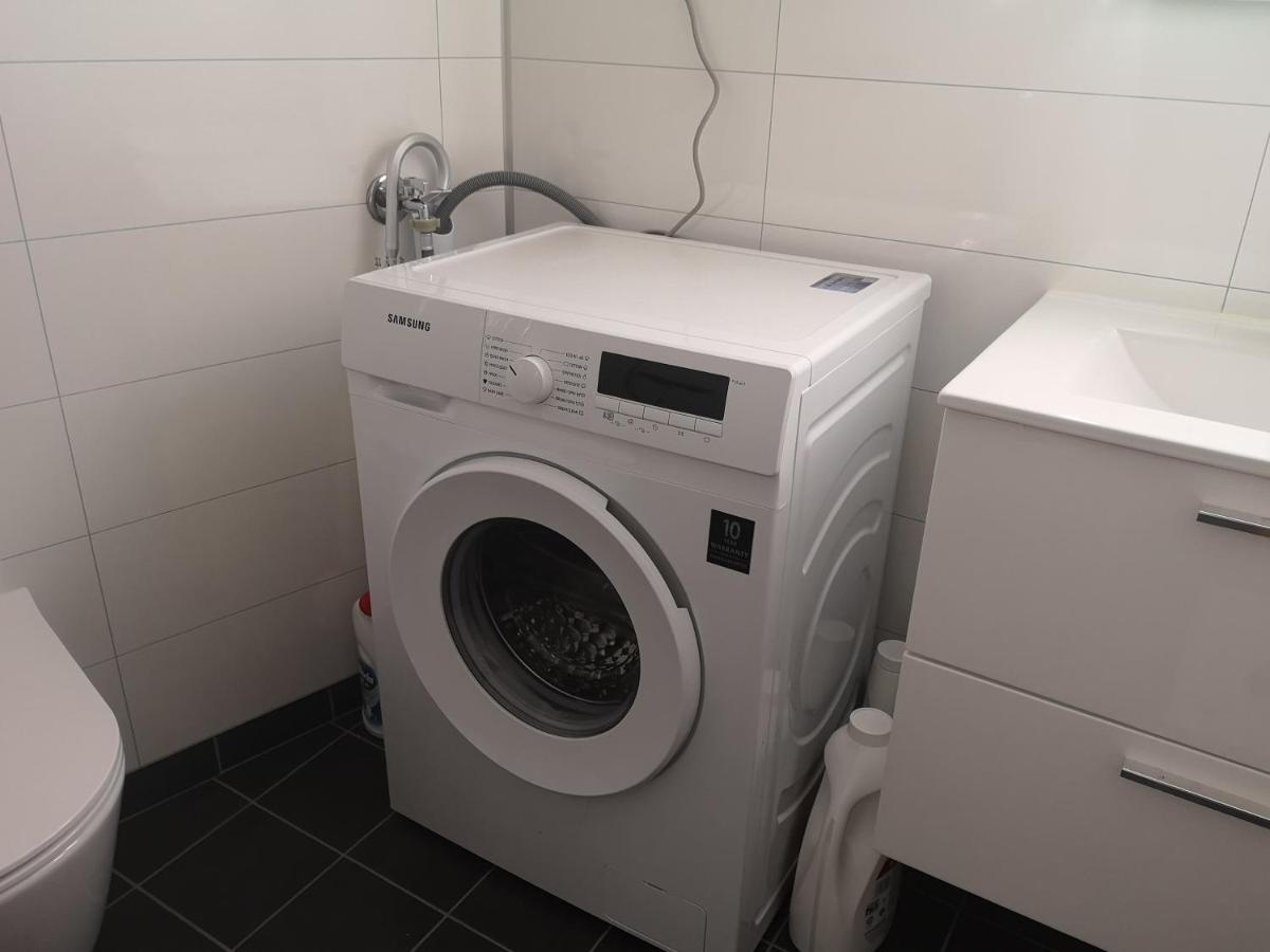 New 2 Bed Room Apartment In Χάλντεν Εξωτερικό φωτογραφία